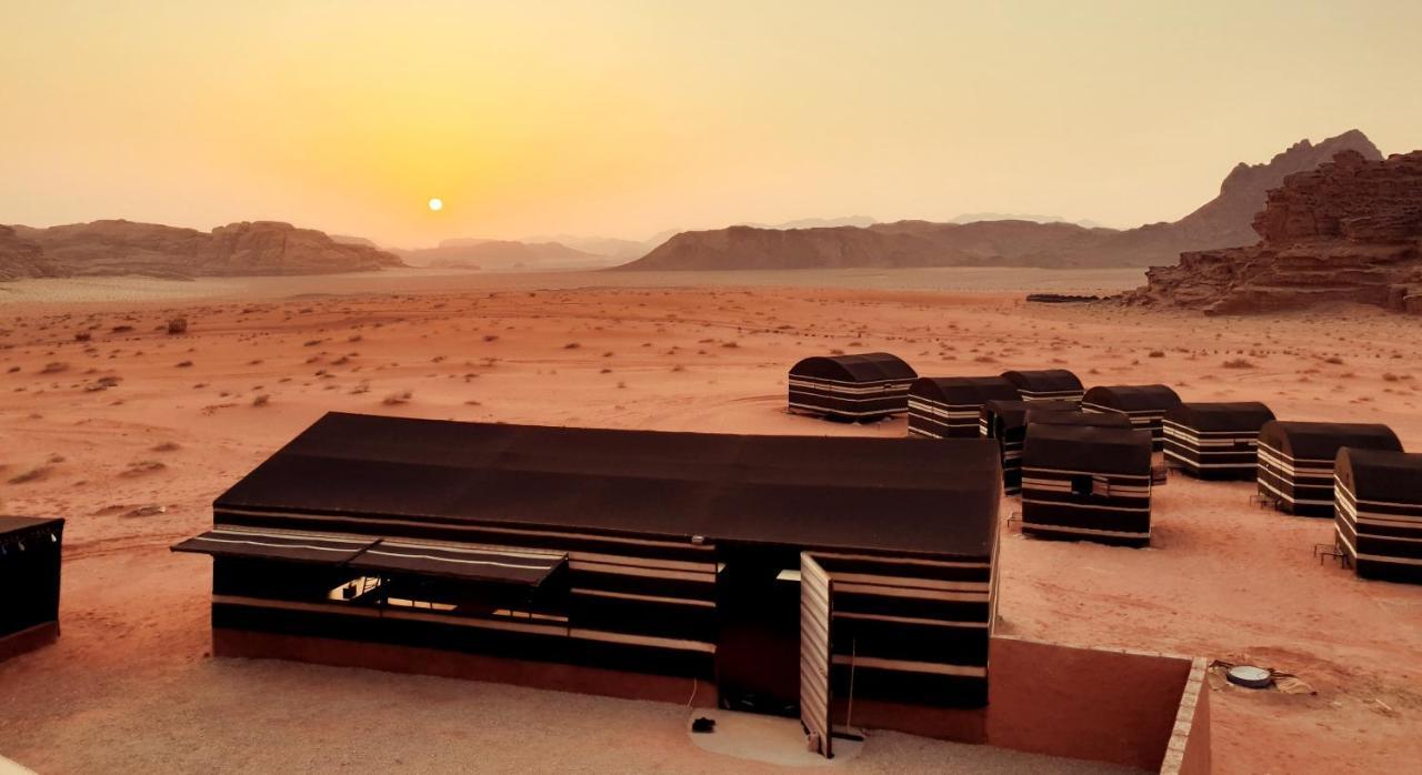 Hotel Real Bedouin Experience Tours & Camp Wadi Rum Exterior foto