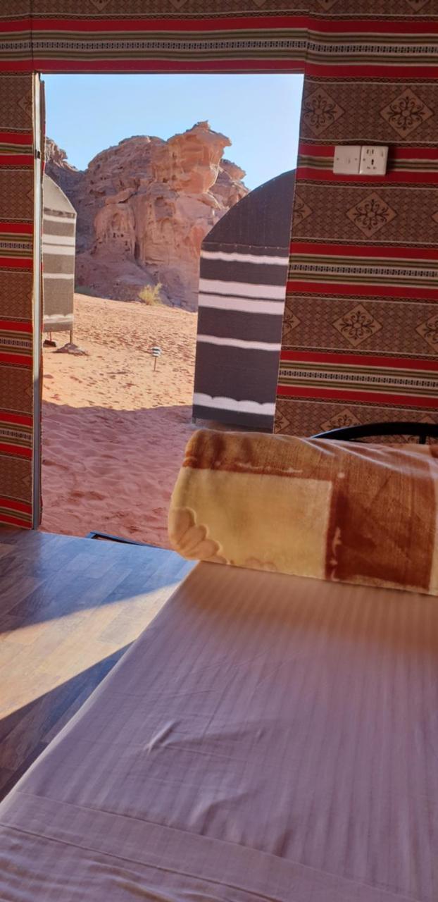 Hotel Real Bedouin Experience Tours & Camp Wadi Rum Exterior foto